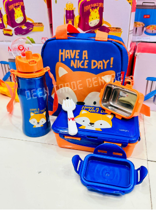 Cartoon Compartment Double-Layer Lunch Box Set with Portable Bento Water Cup Cute Side Buckle Seal Design Plastic Lids for Kids
